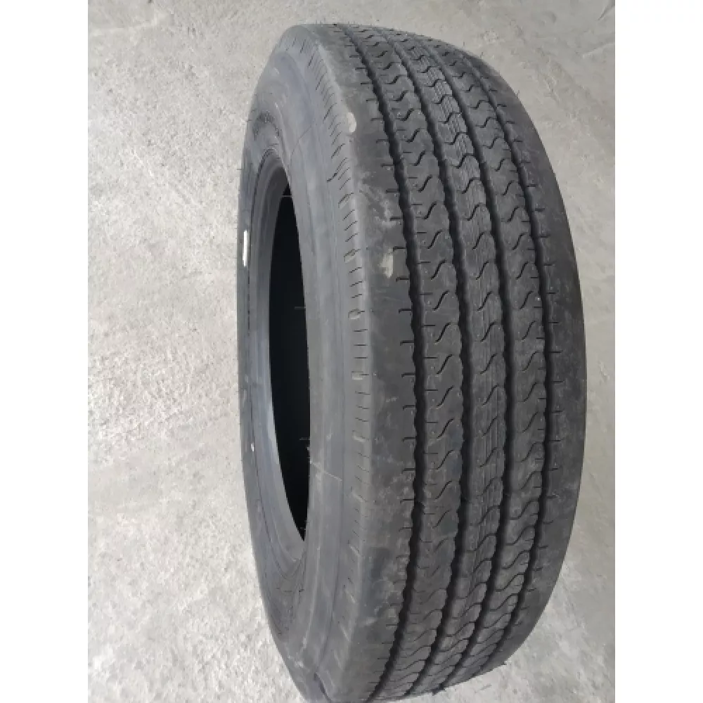 Грузовая шина 255/70 R22,5 Long March LM-120 16PR в Бакале